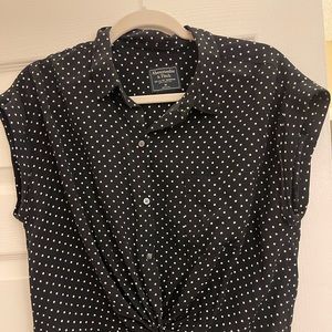 Abercrombie Polka-dot button up